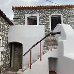 Elia Luxury