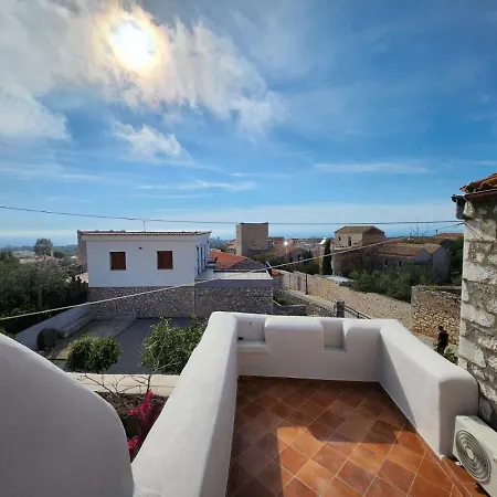 Elia Luxury Πανσιόν Αρεόπολις