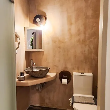 Elia Luxury Guest house *