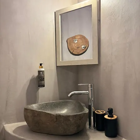 Elia Luxury 4*